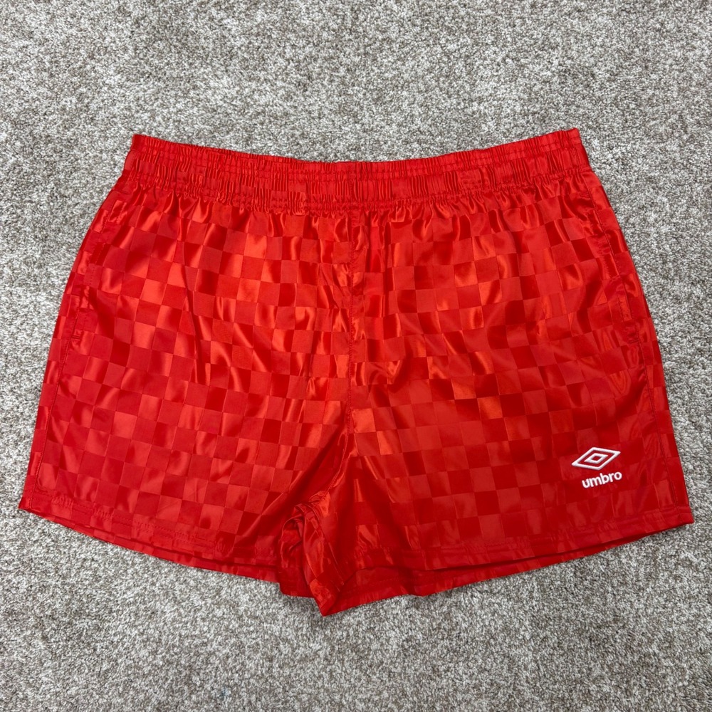 NEW Umbro Soccer Shorts Size Large Red Checkerboard Retro Athletic 3" Inseam